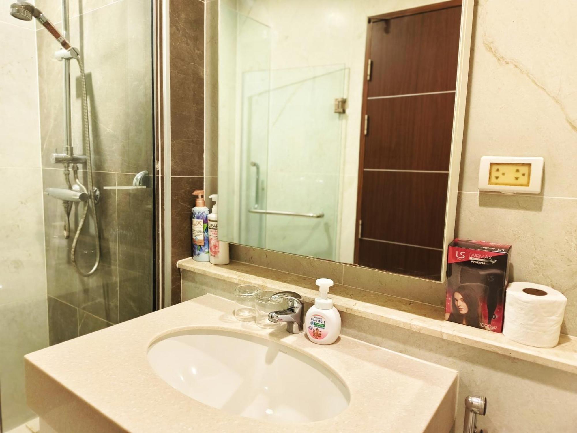 Cozy In Astra With Rooftop Infinity Pool * Chiang Mai