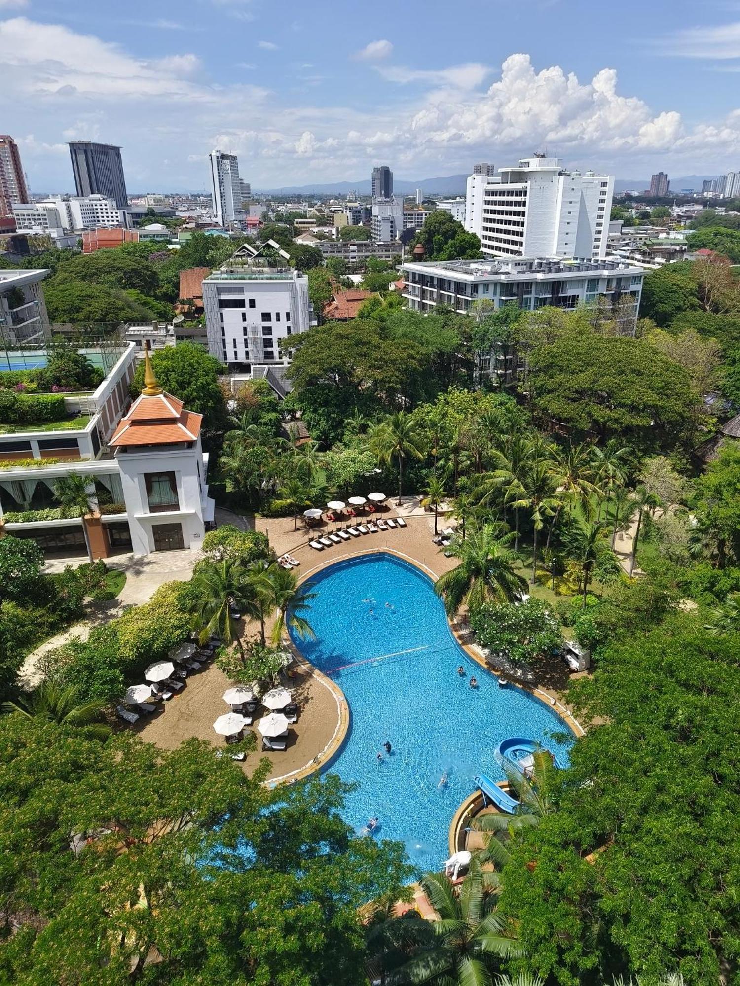 Aparthotel Cozy In Astra With Rooftop Infinity Pool