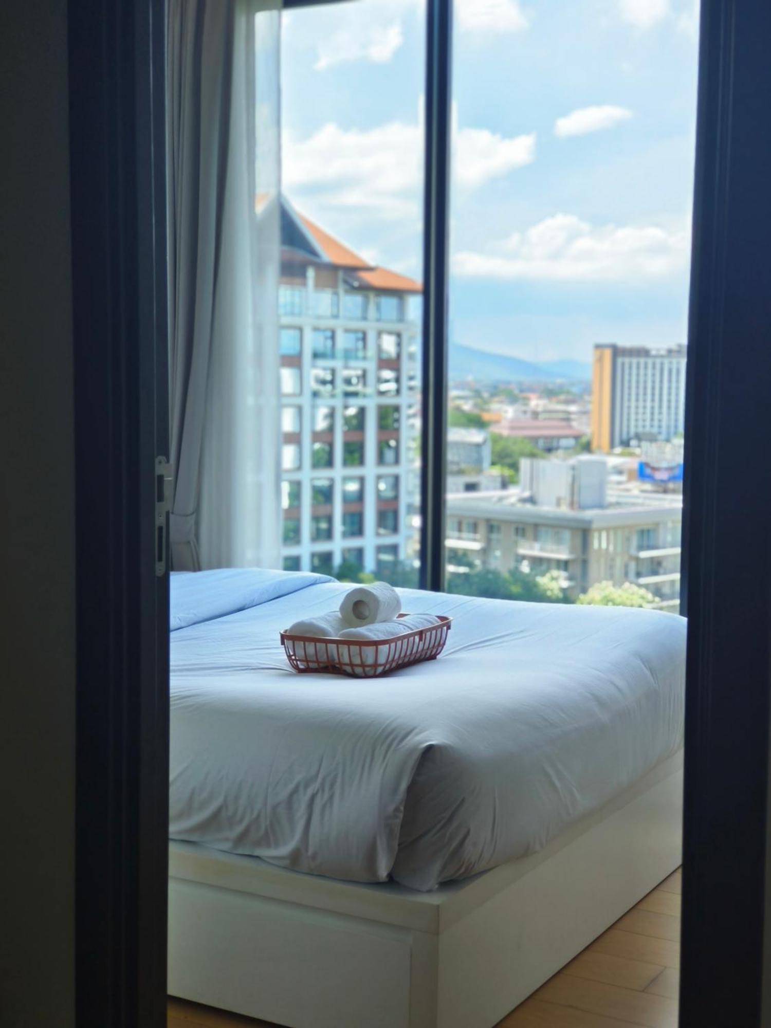 Cozy In Astra With Rooftop Infinity Pool Chiang Mai